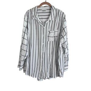 Cato Stripe Top 22 Black Neutral Minimalist Workwear Casual Retro 80s Retro Soft